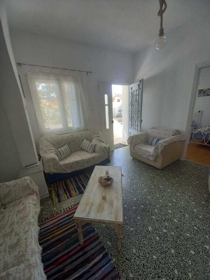 Alas House Агия Триас Екстериор снимка