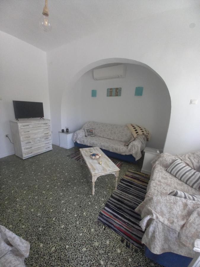Alas House Агия Триас Екстериор снимка